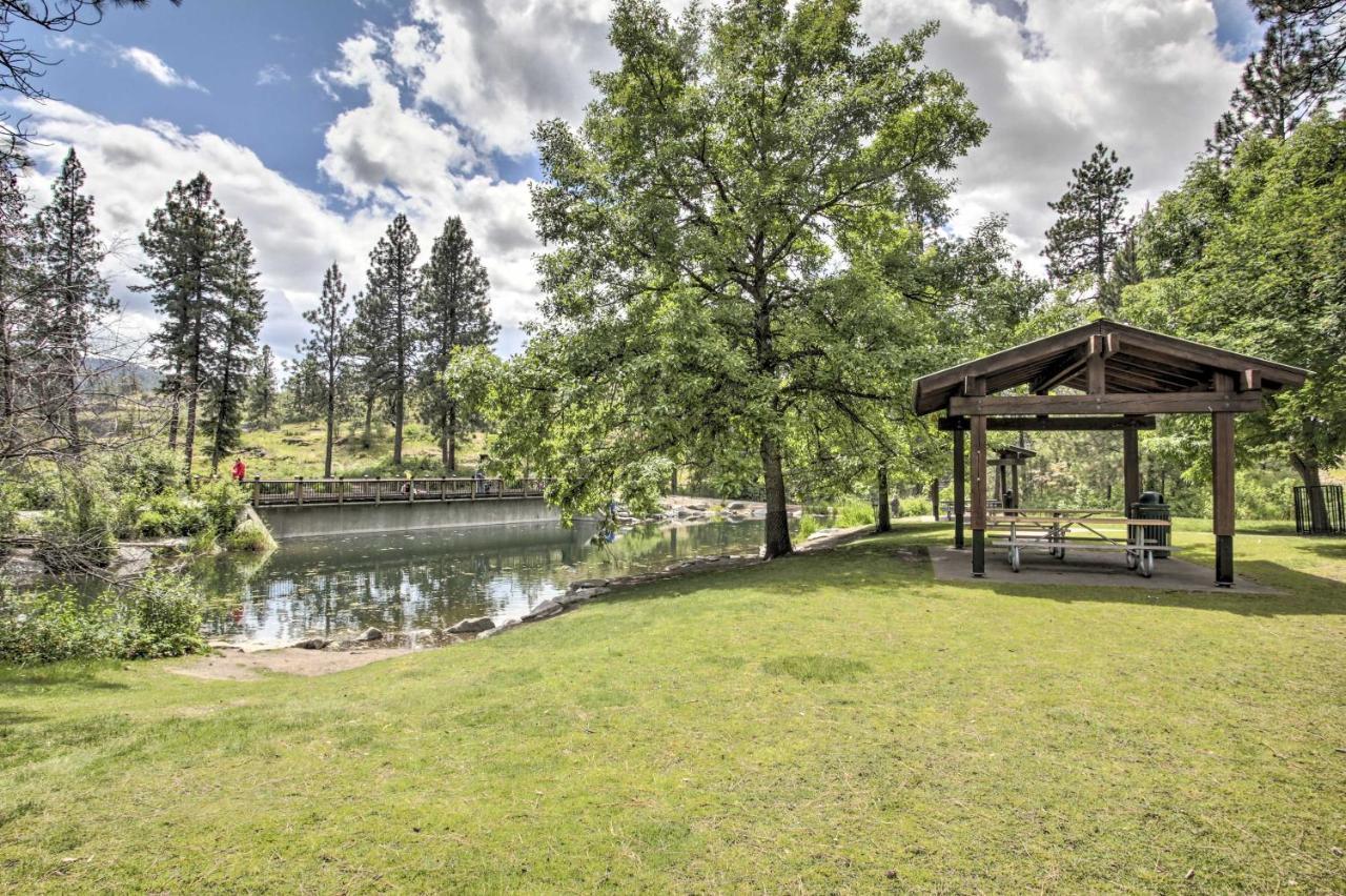 Sunny Home With Patio Less Than 10 Mi To Lake Coeur Dalene Post Falls Exterior photo